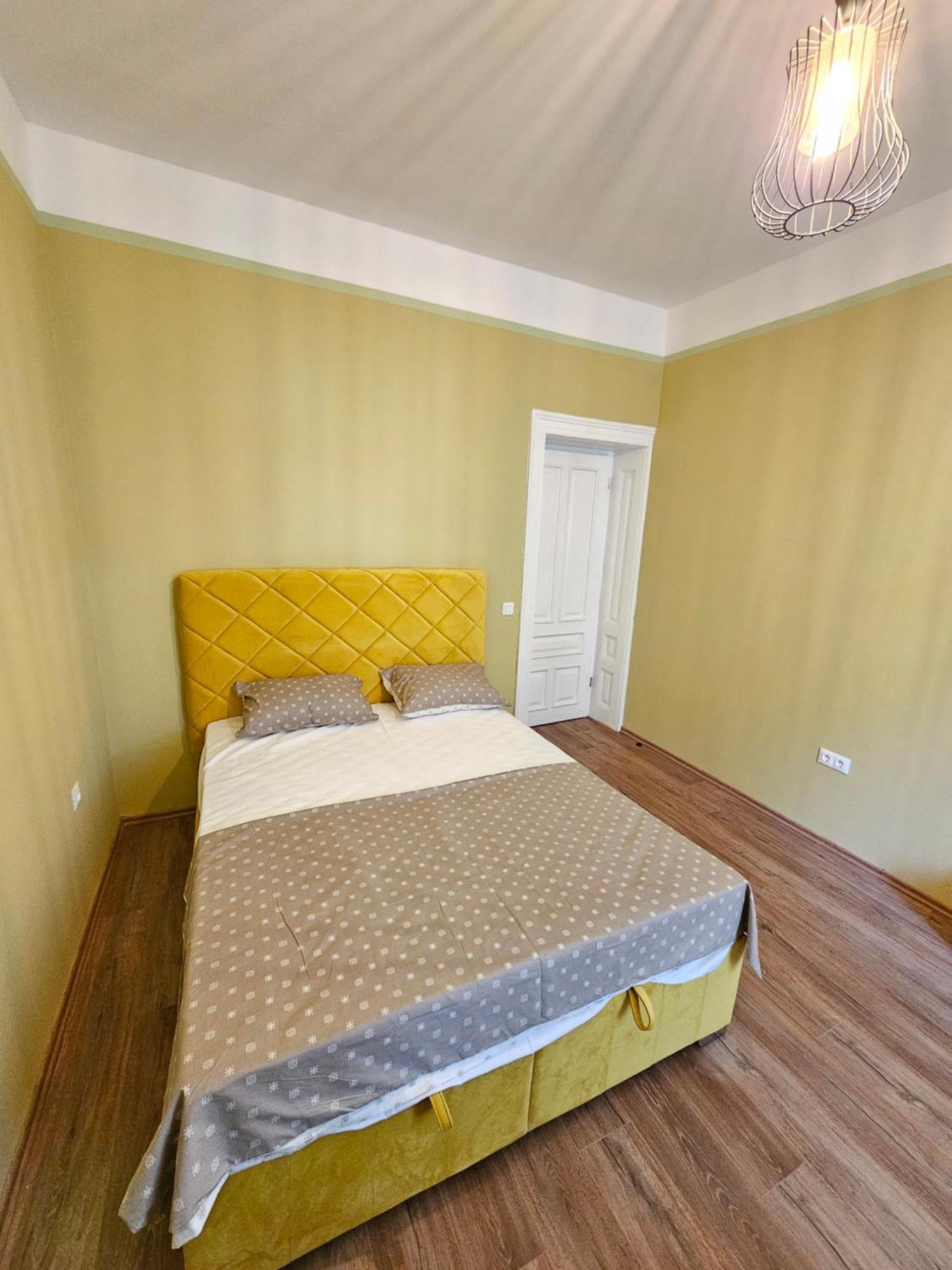 R&N Familiy Apartments 莫斯塔尔 外观 照片